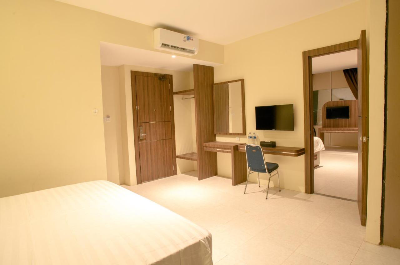 Ak Hotel Nagoya Hill Batam Ngoại thất bức ảnh